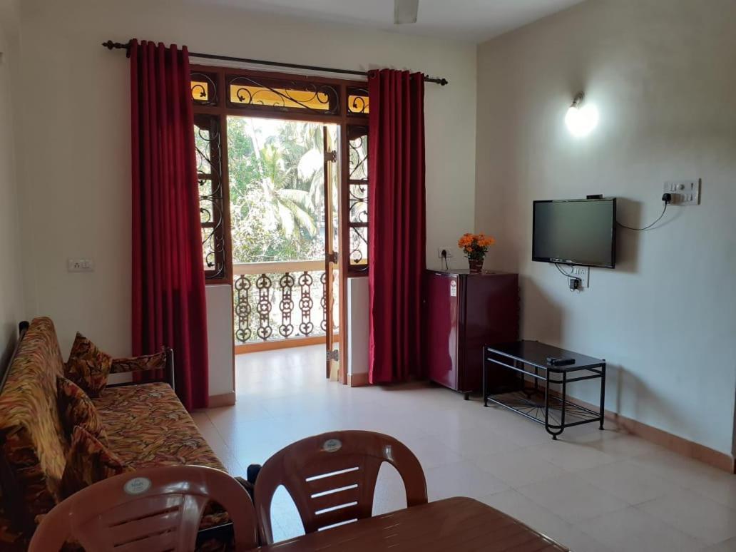 Antonio'S Residency Goa Hotel Betalbatim Exterior photo