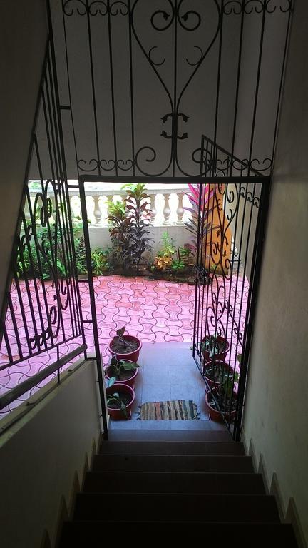 Antonio'S Residency Goa Hotel Betalbatim Exterior photo