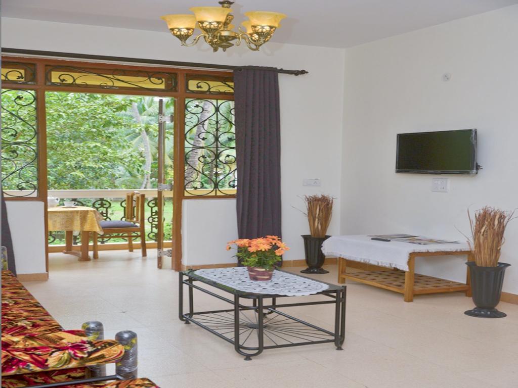 Antonio'S Residency Goa Hotel Betalbatim Room photo