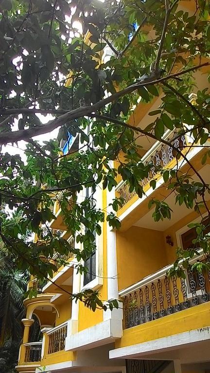 Antonio'S Residency Goa Hotel Betalbatim Exterior photo