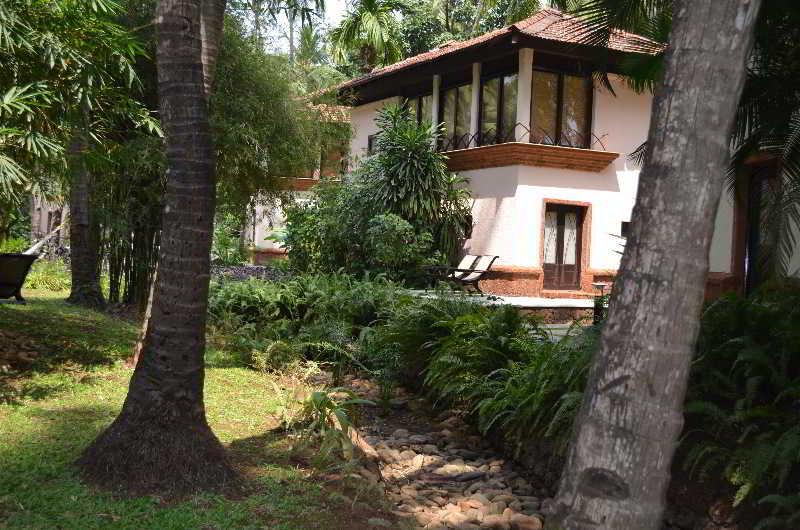 Antonio'S Residency Goa Hotel Betalbatim Exterior photo